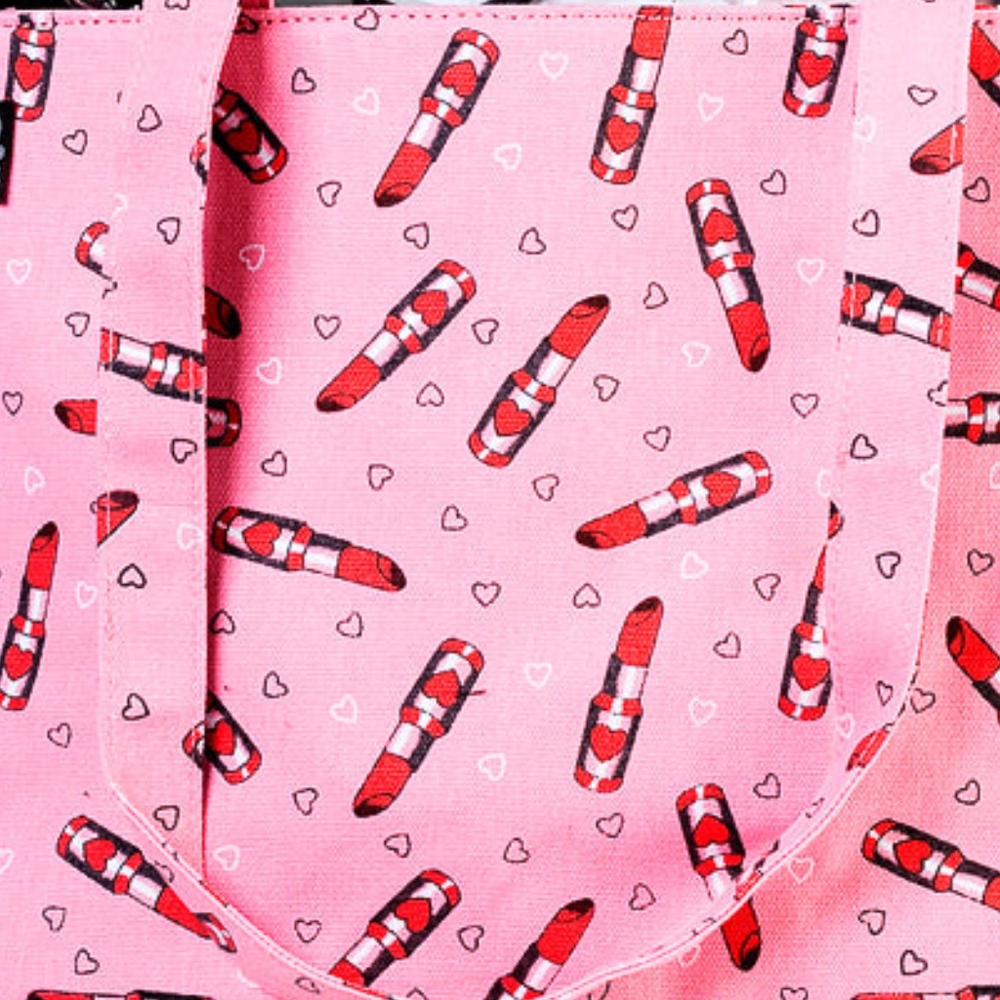 Sourpuss Canvas Carry All Tote Bag Pink with Red Lipsticks & Hearts New - Picture 3 of 9